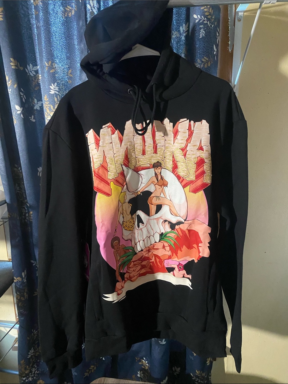 Graphic Skull & Tropical Print Black Hoodie